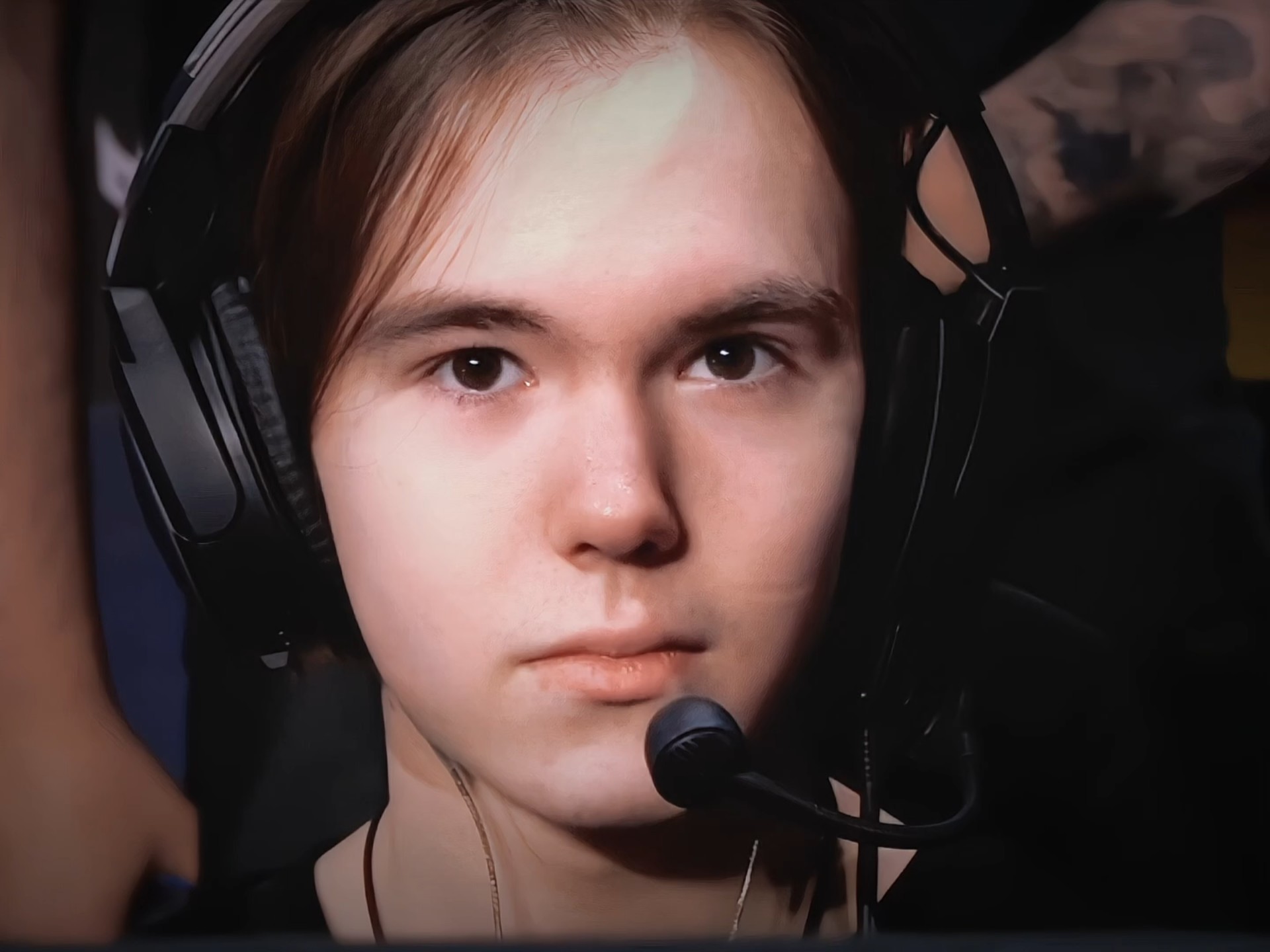 场进攻更立 场进攻更立